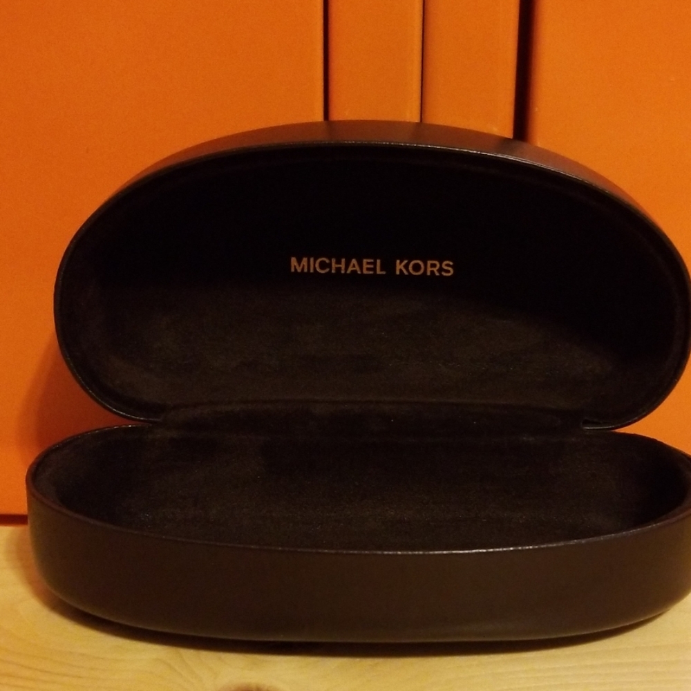 Michael Kors sunglass case